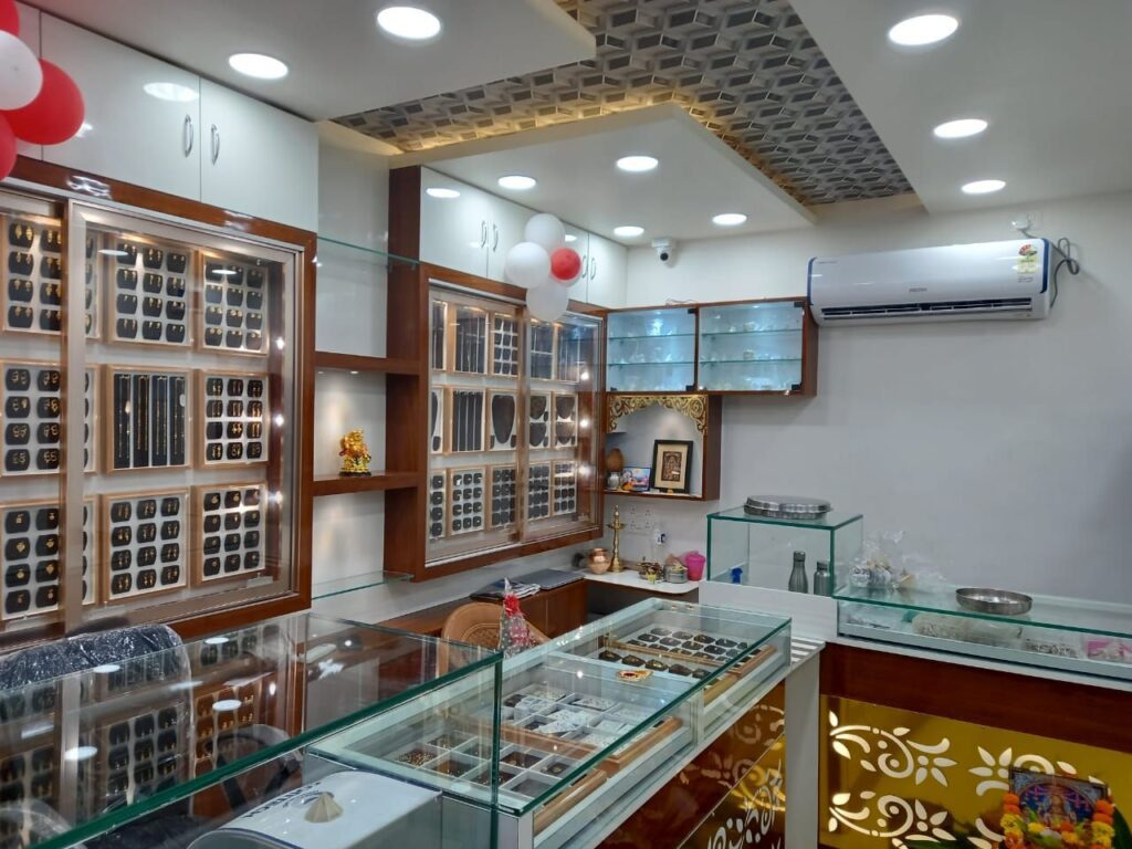 Prasad Alankar - Jewelry shop - jewellery showroom in nashik