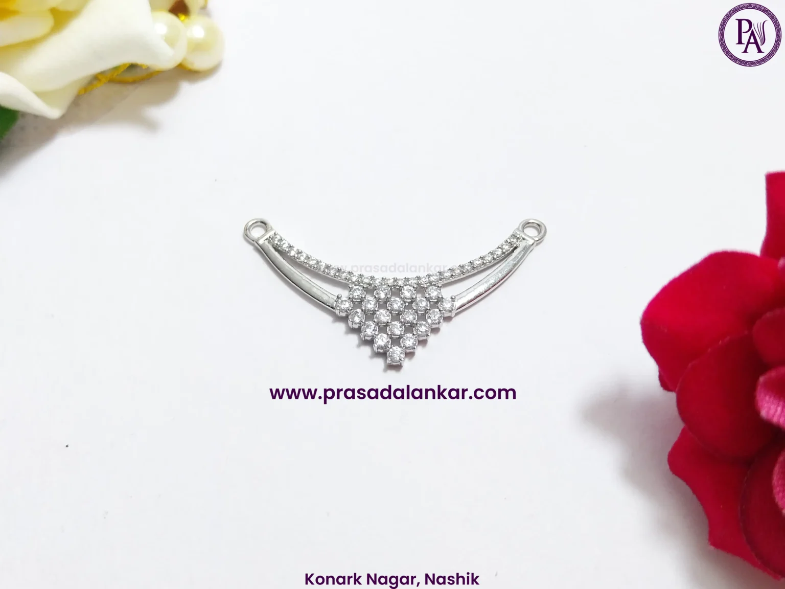 Antique Silver Pendant – Vintage Charm